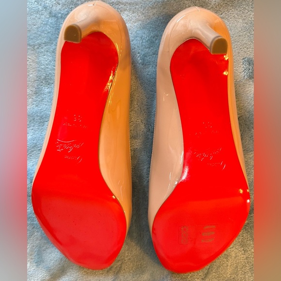 100% Authentic Christian Louboutin NO Matter 85 Peep Toe Pump Nude Patent - Picture 8 of 11
